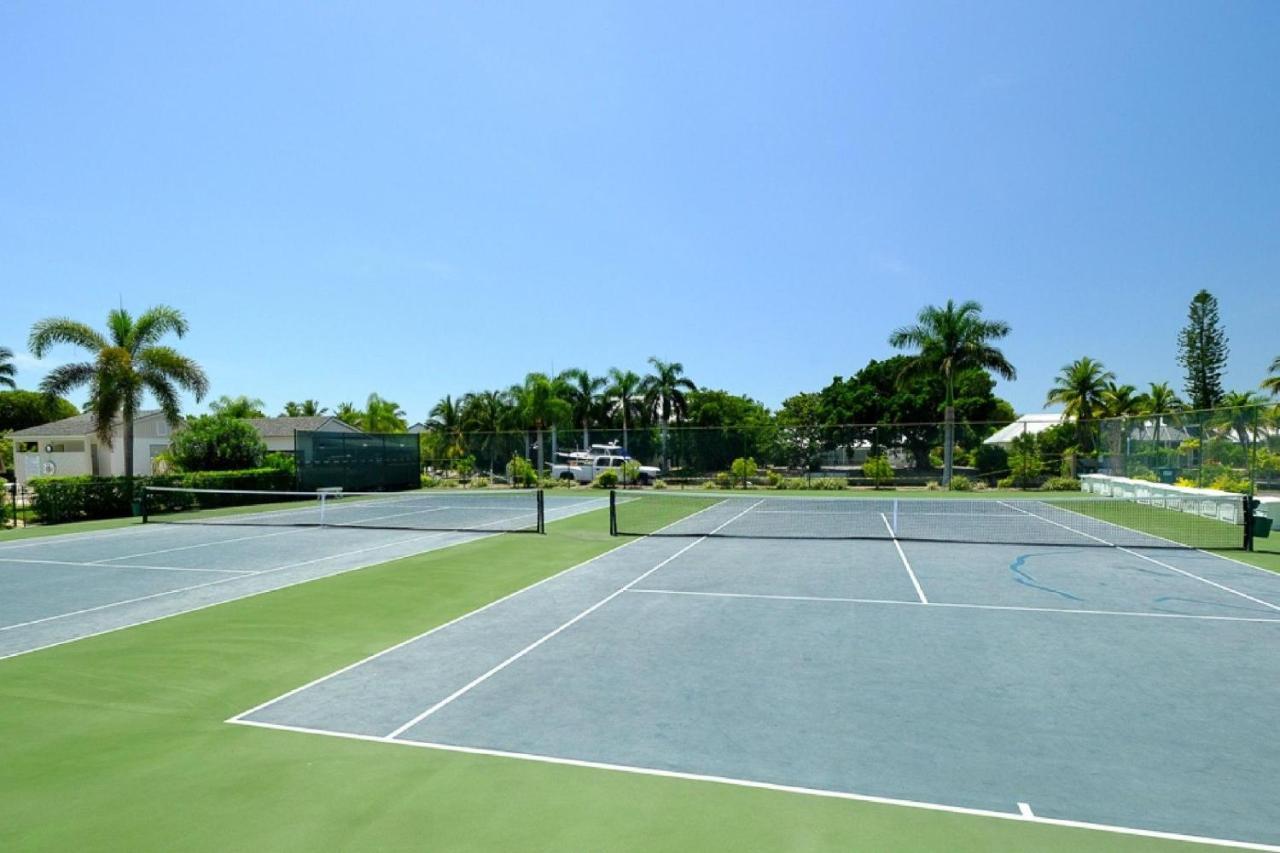 Mariner Pointe Villa Sanibel Bagian luar foto